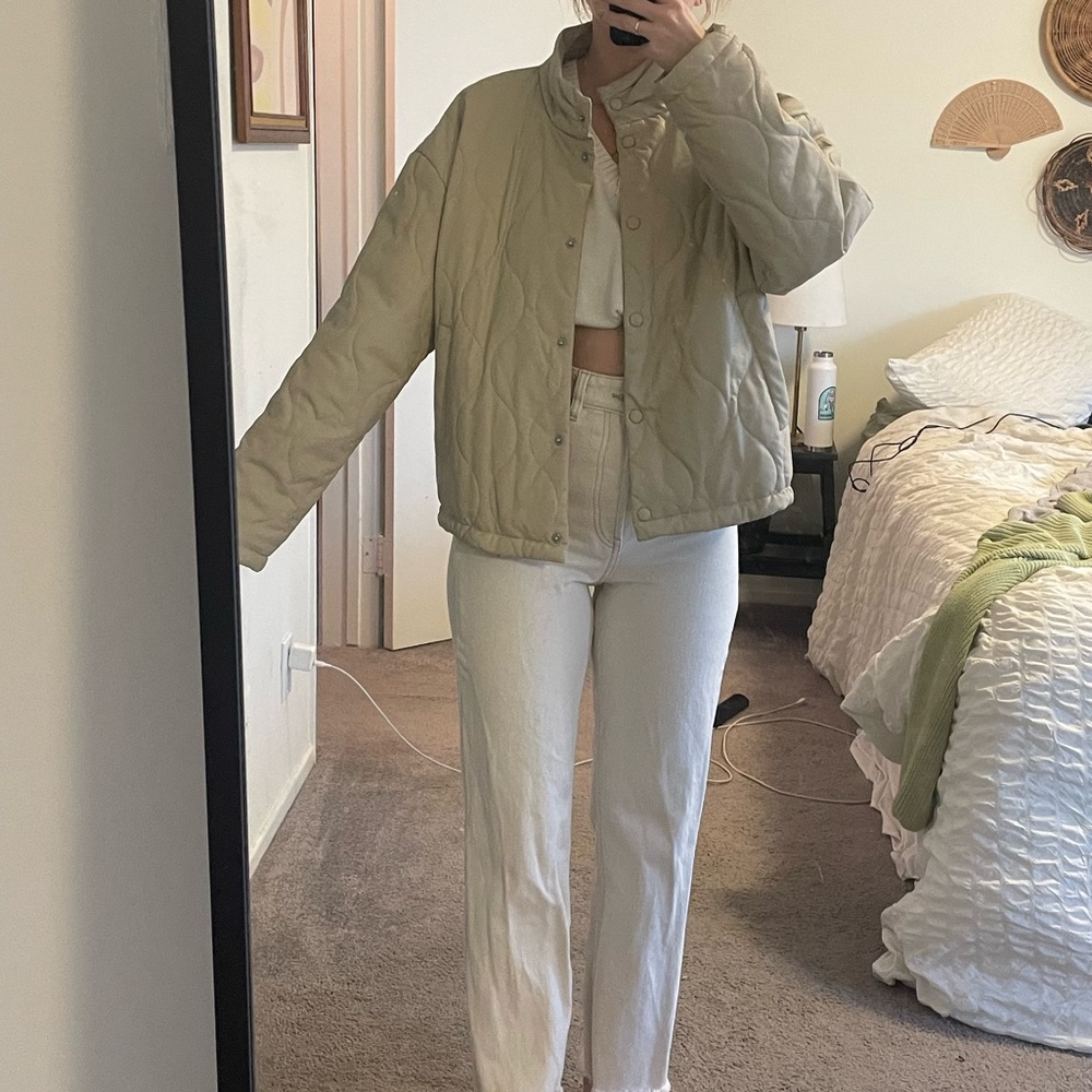 Marc New York Andrew Marc quilted beige jacket